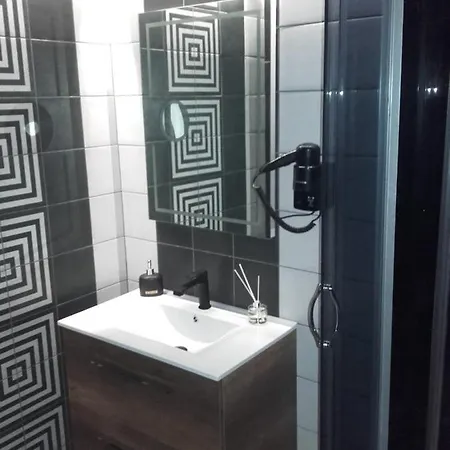 Pietra Mare 3* Patras