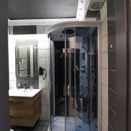 Pietra Mare 3* פאטרה