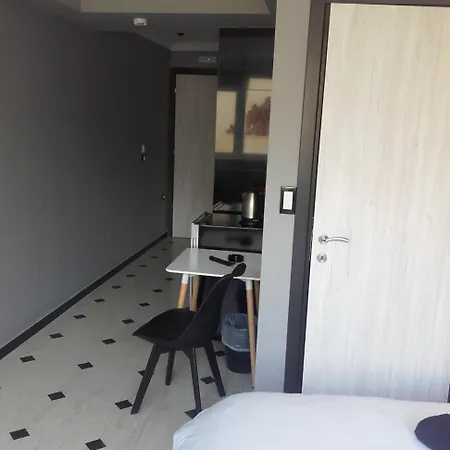 Pietra Mare 3* Patras