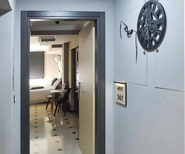 Pietra Mare Πάτρα